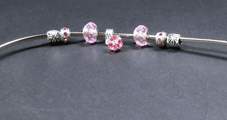 潘多拉數(shù)據(jù)線 潘多拉數(shù)據(jù)線