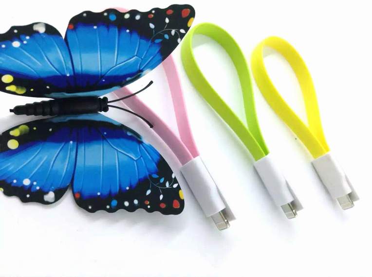 宏浩達(dá)數(shù)據(jù)線廠家磁吸蘋果數(shù)據(jù)線iPhone