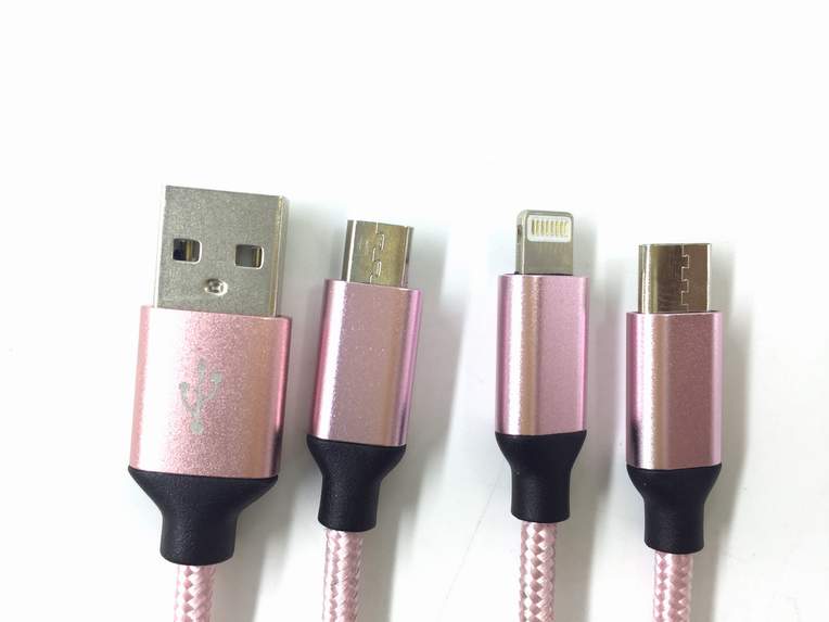 宏浩達(dá)鋁合金安卓數(shù)據(jù)線工廠定制 宏浩達(dá)鋁合金安卓數(shù)據(jù)線工廠定制